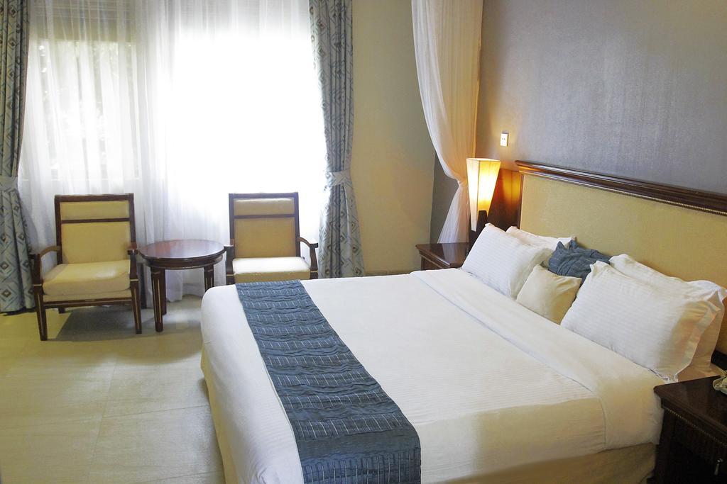 Royal Suites Kampala Exterior photo